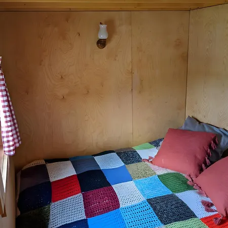 La Petite Maison Dans La Prairie *